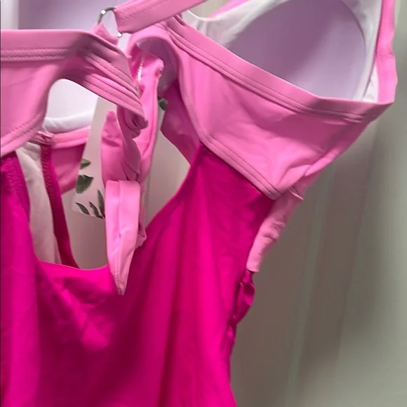 NWT Vibrant Pink One-Piece Swimsuit Size Large - Picture 7 of 15